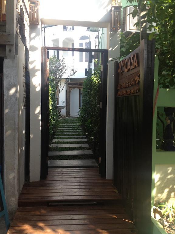 At Casa Guesthouse Amphava Kültér fotó